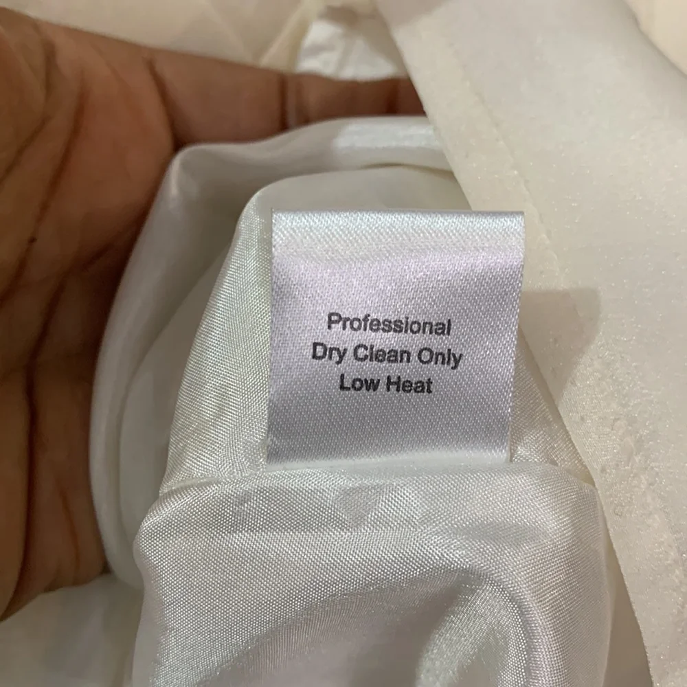 Gryphon NEW 100% Silk Cocktail Dress White Medium Beaded Neckline Flirty Party - Picture 7 of 12